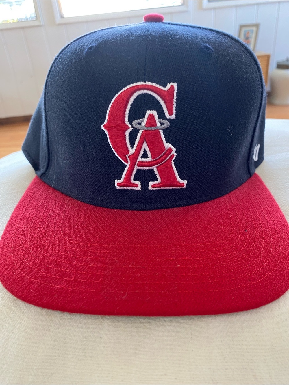 MLB California Angels fitted Navy and Red Baseball Cap with Team Logo size 7 3/8